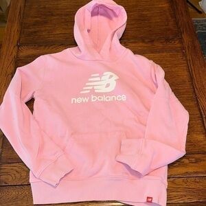 Kids girls, new balance pink hoodie size L (14/16)